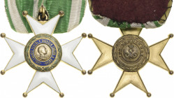 Orden deutscher Länder Sachsen-Coburg und Gotha
Verdienstkreuz des Kriegervereins Gestiftet 1921, verliehen 1921/1934. Porträt von Carl Eduard Herzog...