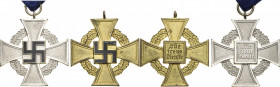 Orden des Dritten Reiches
Treuedienst-Ehrenzeichen 1. Stufe Verliehen 1938-1944. Bronze vergoldet. Dazu 2. Stufe mit Band, WM versilbert OEK 3522, 35...