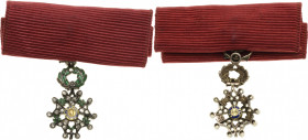 Ausländische Orden und Ehrenzeichen Frankreich
Miniatur-Orden der Ehrenlegion, Ritterklasse Verliehen bis 1951. Im Avers eingesetzte Rosendiamanten, ...