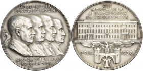 Drittes Reich
 Silbermedaille 1938 (Karl Goetz) Münchner Abkommen. Brustbilder von Hitler, Mussolini, Chamberlain und Daladier nebeneinander nach rec...