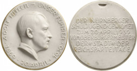 Drittes Reich
 Weiße Porzellanmedaille 1939 (K.S.E.) Widmung der Nürnberger Schuljugend vom Oberbürgermeister der Stadt Nürnberg, anlässlich des 50. ...