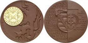 Porzellanmedaillen - Medaillen der Meißner Porzellanmanufaktur
Meißen Braune und weiße Porzellanmedaillen 1989. Saxonia Numismatica. Meißner Löwen-Em...