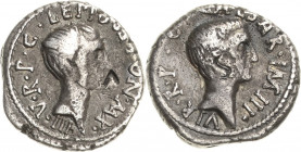 Römische Republik
M. Aemilius Lepidus und Octavianus 42 v. Chr Denar Italien Kopf des M. Lepidus nach rechts, LEPIDVS PONT MAX III V R P C / Kopf des...