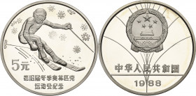 China-Volksrepublik
 5 Yuan 1988. Abfahrtsläufer KM 201 Polierte Platte