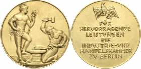 Berlin
 Vergoldete Bronzegussmedaille o.J. (Morin) Für hervorragende Leistungen, verliehen von der Industrie- und Handelskammer. Hermes schaut Schmie...