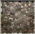 Allgemeine Lots
Lot-ca. 680 Stück Lebenswerk eines Kleinmünzensammlers. Vom Silbergroschen bis zum Pfennig. Überwiegend Kupfermünzen des 18. und 19. ...