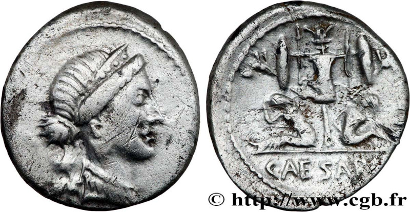 JULIUS CAESAR
Type : Denier 
Date : 45 AC. 
Mint name / Town : Espagne 
Metal : ...
