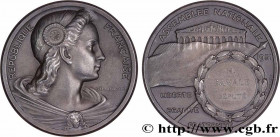FRENCH FOURTH REPUBLIC
Type : Médaille parlementaire, IIe législature, H. Savale 
Date : 1951 
Metal : silver 
Millesimal fineness : 950  ‰
Diameter :...
