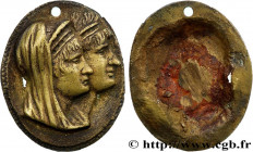 ART, PAINTING AND SCULPTURE
Type : Médaille, Couple antique, tirage uniface 
Date : n.d. 
Metal : gilt bronze 
Diameter : 48,5  mm
Weight : 27,95  g.
...