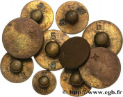 FRANCE - MONETARY WEIGHT
Type : Lot poids monétaire avec boule de préhension (1, 2 et 5 grammes) 
Date : n.d. 
Metal : brass 
Catalogue references : D...
