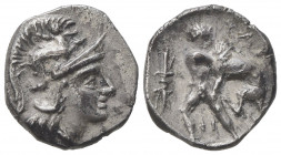 Apulia, Tarentum, Diobol, ca. 380-325 BC; AR (g 1,07; mm 11; h 6); Head of Athena r., wearing Attic helmet decorated with Scylla, Rv. Herakles standin...