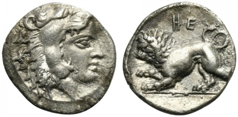 Lucania, Heraclea, Diobol, ca. 432-420 BC; AR (g 1,11; mm 11; h 6); Head of Hera...