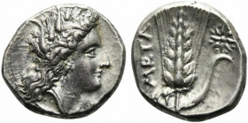 Lucania, Metapontion, Stater, ca. 330-290 BC; AR (g 7,81; mm 20; h 12); Head of Demeter r., wearing grain wreath, triple-drop earring and necklace; be...
