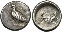 Sicily, Akragas, Tetradrachm, ca. 470-460 BC; AR (g 17,05; mm 25; h 10); Sea eagle standing l.; around, AKRAC - ANTOΣ partially retrograde, Rv. Crab, ...