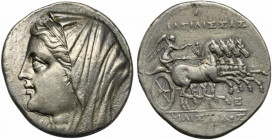 Sicily, Syracuse, Philistis, wife of Hiero II, 16 Litrai or Tetradrachm, ca. 275-215 BC; AR (g 13,27; mm 27; h 8); Veiled head of Philistis l., Rv. BA...