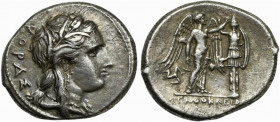 Sicily, Syracuse, Tetradrachm struck under Agathokles, ca. 317-289 BC; AR (g 16,77; mm 29; h 1); Wreathed head of Kore-Persephone r.; behind, KOPAΣ, R...