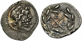 Achaia, Dyme in the Achaean League, Hemidrachm, ca. 86 BC; AR (g 2,46; mm 18; h 9); Laureate head of Zeus r., Rv. Monogram of the Achaian League: abov...