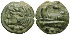 Semilibral series, Cast Quadrans, Sicily, ca. 216 BC; AE (g 29,55; mm 33; h 12); Head of Hercules l., wearing lion's skin; below, °°°, Rv. Prow l.; ab...