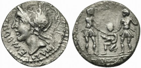 The Bellum Sociale, Denarius, Mint moving with C. Paapius (in Campania ?), ca. 90-89 BC; AR (g 3,60; mm 17; h 12); Helmeted male head l.; before, múti...