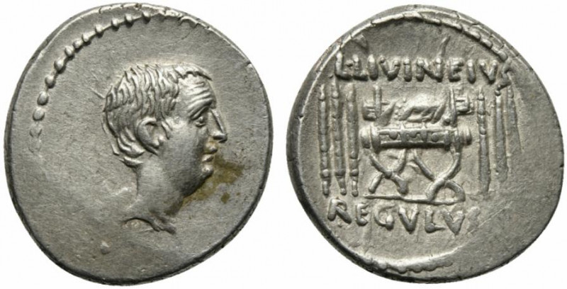 The Caesarians - L. Livineius Regulus, Denarius, Rome, 42 BC; AR (g 4,13; mm 18;...