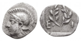 Greek
AEOLIS, Elaia (Circa 450-400 BC)
AR Hemiobol (8.8mm, 0.4g)
Helmeted head of Athena left / Laurel wreath.
SNG von Aulock 7680; SNG Copenhagen 164...