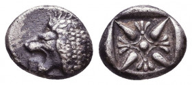 Greek AR Obol. 4-5th century BC. Reference: Condition: Very Fine

 Weight: 1,1 gr Diameter: 9,3 mm