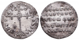 Constantine VII Porphyrogenitus, with Romanus I AD 913-959. Constantinople Miliaresion AR Condition: Very Fine

 Weight: 3,1 gr Diameter: 23,7 mm