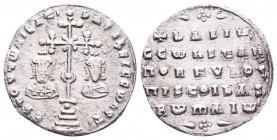 Basil II Bulgaroktonos, with Constantine VIII AD 976-1025. Constantinople. Miliaresion AR ЄҺ τOVτω ҺICA τ ' ЬASILЄIC CωҺSτ ', cross crosslet with cent...