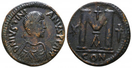 Justinian I AD 527-565. Æ Follis Reference: Condition: Very Fine

 Weight: 11,2 gr Diameter: 29,2 mm