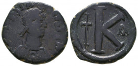 Justinian I AD 527-565. Æ Half Follis Reference: Condition: Very Fine

 Weight: 9,3 gr Diameter: 27,4 mm