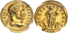 Licinius I (308 – 324). Aureus 310-313, Trèves.
NGC Ch XF 5/5 2/5 scratches ex-jewelry (6057866-001).
Av. LICINI - VS P F AVG. Buste lauré à droite....