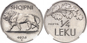 Ahmed Zogu, président (1925-1928). Essai de 1/4 de leku 1926, R, Rome.
NGC MS 65 (6143414-016).
Av. SHQIPNI (date) (atelier). Lion à gauche ; signat...