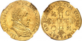 François II (1559-1560). Henri d’or 3e type 1559, B, Rouen.
NGC AU DETAILS BENT. OBV SCRATCHED (5784003-007).
Av. HENRICVS. II. DEI. G. FRANCOR. REX...