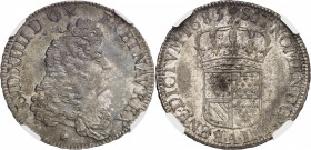 Louis XIV (1643-1715). Demi-écu de Flandre ou pièce de 2 livres de Flandre 1685, A, Paris.
NGC MS 62 (6266183-006).
Av. LVDOVICVS. XIIII D. G. (sole...