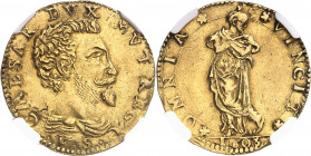 Modène, (duché de), César d’Este (1597-1628). Doppia 1608/6, Modène.
NGC AU 55 (1605) (5784001-001).
Av. CAESAR DVX MVT REG C. Buste drapé à droite,...