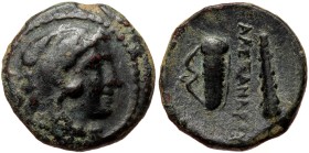 Macedon, uncertain mint, AE (bronze, 6,40 g., 18 mm) Alexander III 'the Great' (336-323 BC)
Obv: Head of Herakles to right, wearing lion skin headdre...