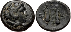 Kingdom of Macedon, uncertain mint in Macedon, AE (Bronze,19mm, 6.48g), Alexander III the Great (336-323 BC).
Obv: Head of Herakles right, wearing li...