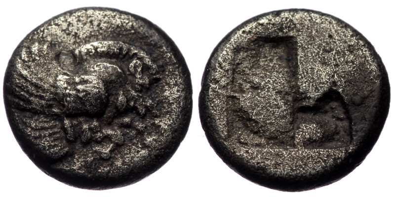 Ionia, Clazomene, AR diobol (Silver, 9,2 mm, 1,07 g), 5th century BC. 
Obv: Fore...