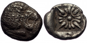 Ionia, Miletus, AR obol or 1/12 of stater (Silver, 1,05 mm, 10,2 g), late 6th-5th centuries BC. 
Obv: Forepart of roaring lion right, head reverted. 
...
