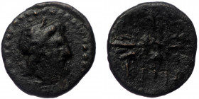 Caria, Kidramos, AE (Bronze, 17,3 mm, 3,75 g), 2nd-1st century BC. 
Obv: Laureate head of Zeus right. Rev: ΚΙΔΡΑ - [ΜΗΝΩΝ], winged thunderbolt. 
Ref: ...