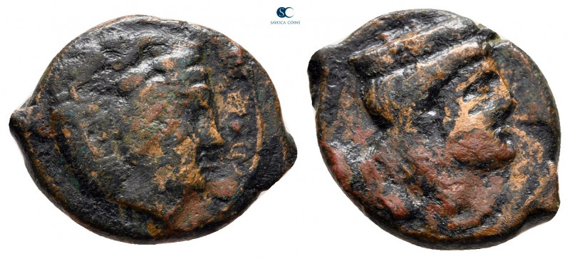 Sicily. Thermai Himerensis circa 350-300 BC. 
Bronze Æ

17 mm, 2,31 g



...