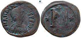 Anastasius I AD 491-518. Constantinople. Follis or 40 Nummi Æ
