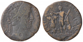 WAHRROMANE IMPERIALI - Commodo (177-192) - Sesterzio RIC 640 (AE g. 23,61)
 

MB