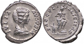 WAHRROMANE IMPERIALI - Giulia Domna (moglie di S. Severo) - Denario C. 174; RIC S577 (AG g. 3,37)
 

SPL+