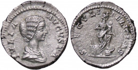 WAHRROMANE IMPERIALI - Giulia Domna (moglie di S. Severo) - Denario C. 174; RIC S577 (AG g. 3,42)
 

SPL