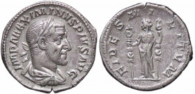 WAHRROMANE IMPERIALI - Massimino I (235-238) - Denario C. 7; RIC 7a (AG g. 2,81)
 

BB/BB+