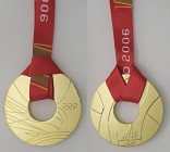 WAHRMEDAGLIE - REPUBBLICA - Medaglia 2006 - Olimpiadi di Torino medaglia d' Oro souvenir con nastro MD Ø 105
 

Ottimo