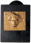 WAHRVARIE - Bronzi Placchetta di Beethoven su piedistallo in legno, mm 56x64
 

Ottimo