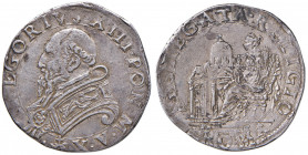 Gregorio XIII (1572-1585) Testone - Munt. 13 AG (g 9,64) R Questo lotto è già in possesso del certificato di esportazione rilasciato dal Ministero del...