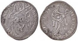 Gregorio XIII (1572-1585) Testone - Munt. 57 AG (g 9,17) R Questo lotto è già in possesso del certificato di esportazione rilasciato dal Ministero del...